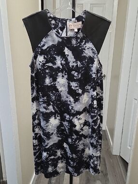 Philosophy Printed Sleeveless Dress With Vegan Leather Shoulder